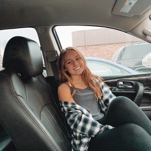 Meet your Posher, Sydney